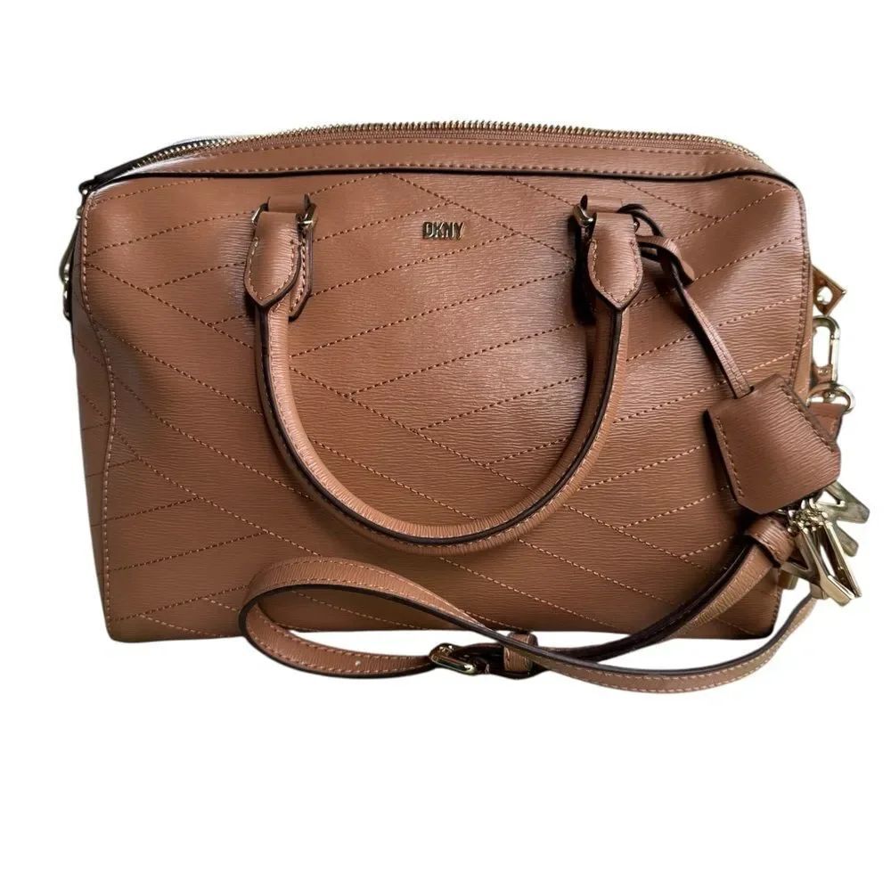 DKNY
Paige Medium Stitched Duffle Satchel